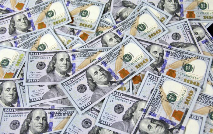 Desafios-de-la-aceptacion-de-monedas-y-billetes-en-maquinas-automaticas